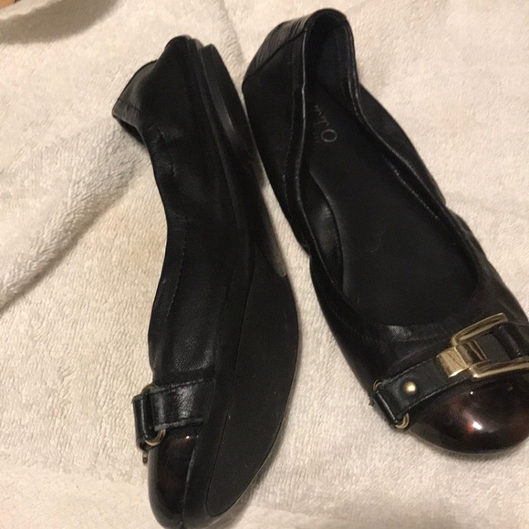 DONATE 
Ditto by Van Eli, 🥿 flats - Picture 3 of 3